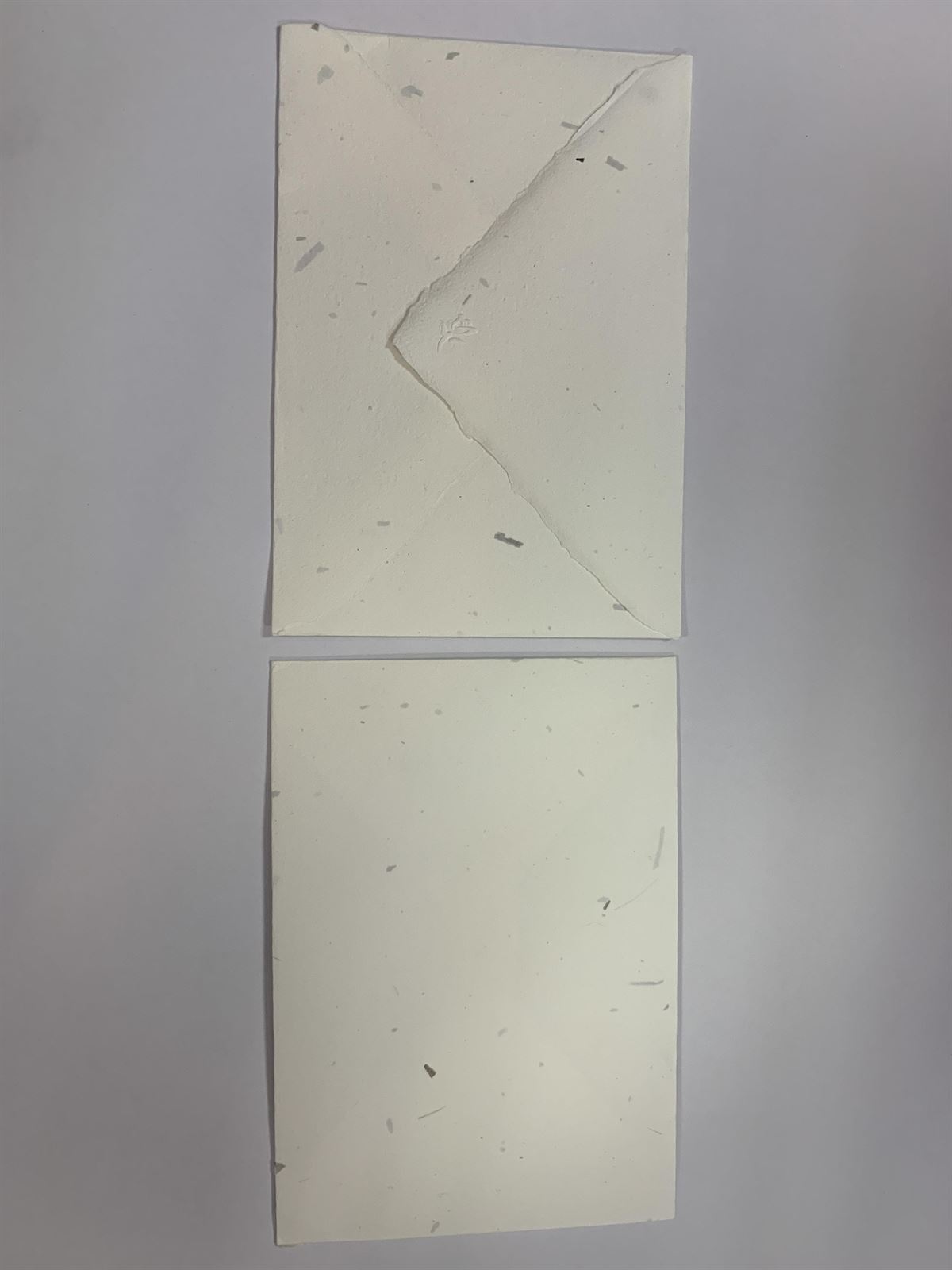 Sobres de papel atesanal - Imagen 4